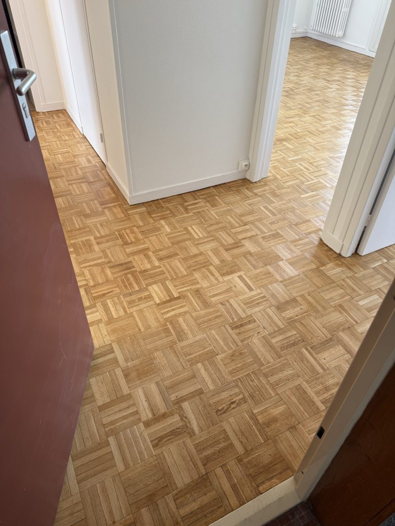 Rénovation de parquet et finitions à Montivilliers